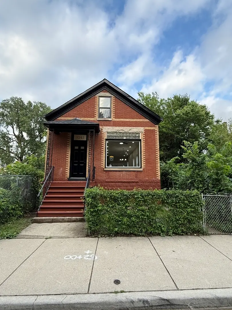 5245 S Racine Avenue, Chicago, IL 60609 - #1