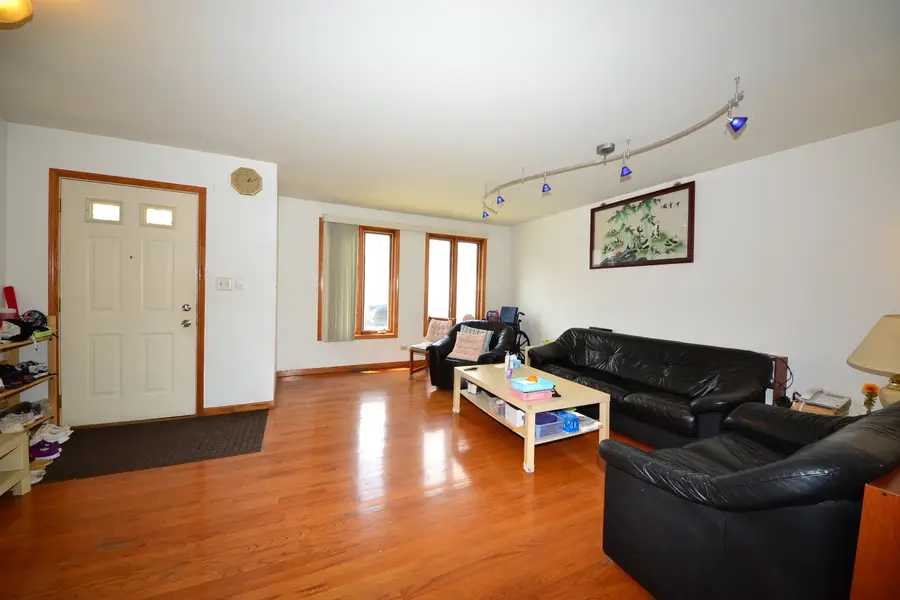 2823 S Farrell Street, Chicago, IL 60608 - #3