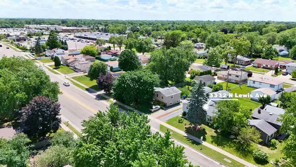 3332 N Lewis Avenue, Waukegan, IL 60087