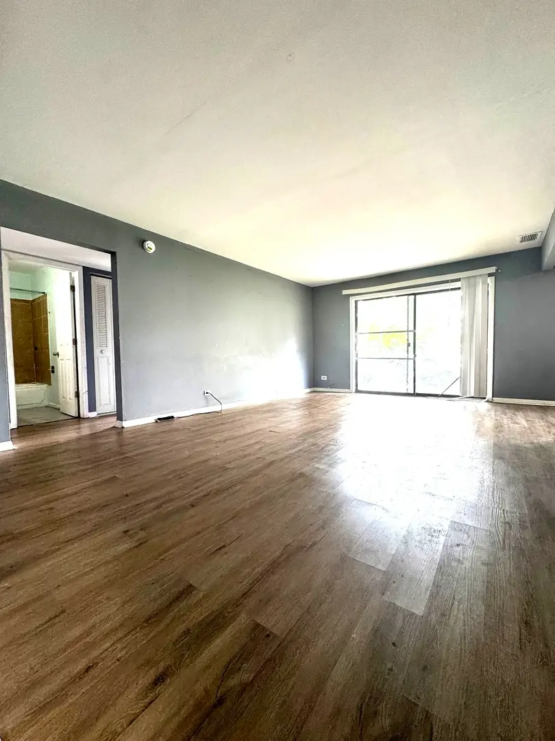 2000 Bayside Drive #110, Palatine, IL 60074 - #3