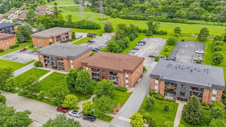 9130 W 140th Street #2NE, Orland Park, IL 60462 - #3