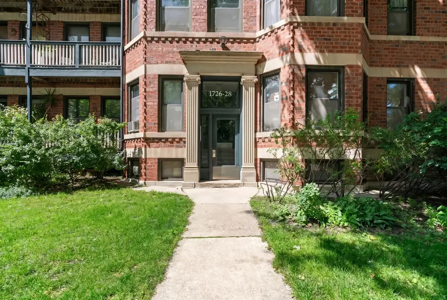 1728 W Leland Avenue #3W, Chicago, IL 60640 - #2