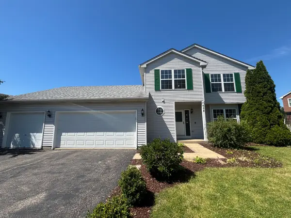 654 Anderson Drive, Lake In The Hills, IL 60156