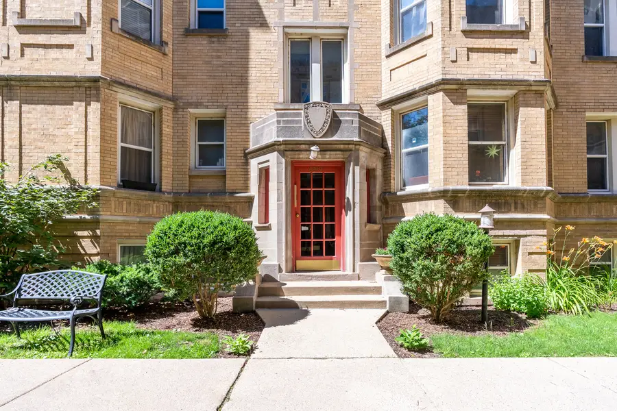 6819 N Lakewood Avenue #3E, Chicago, IL 60626 - #2