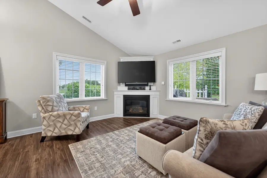 2045 Somerset Lane #2045, Sycamore, IL 60178 - #3