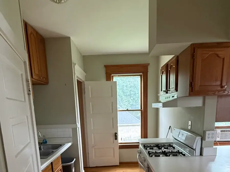468 Locust Street, Elgin, IL 60123 - #3