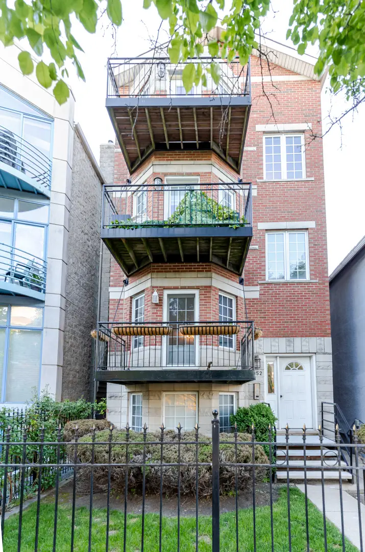 1352 W Hubbard Street #1, Chicago, IL 60642 - #1