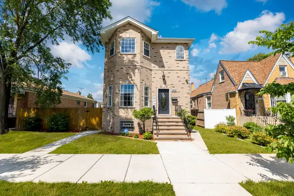 3452 N Newcastle Avenue, Chicago, IL 60634