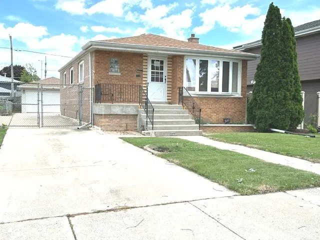 Address Withheld By Seller, Burbank, IL 60459 - #1
