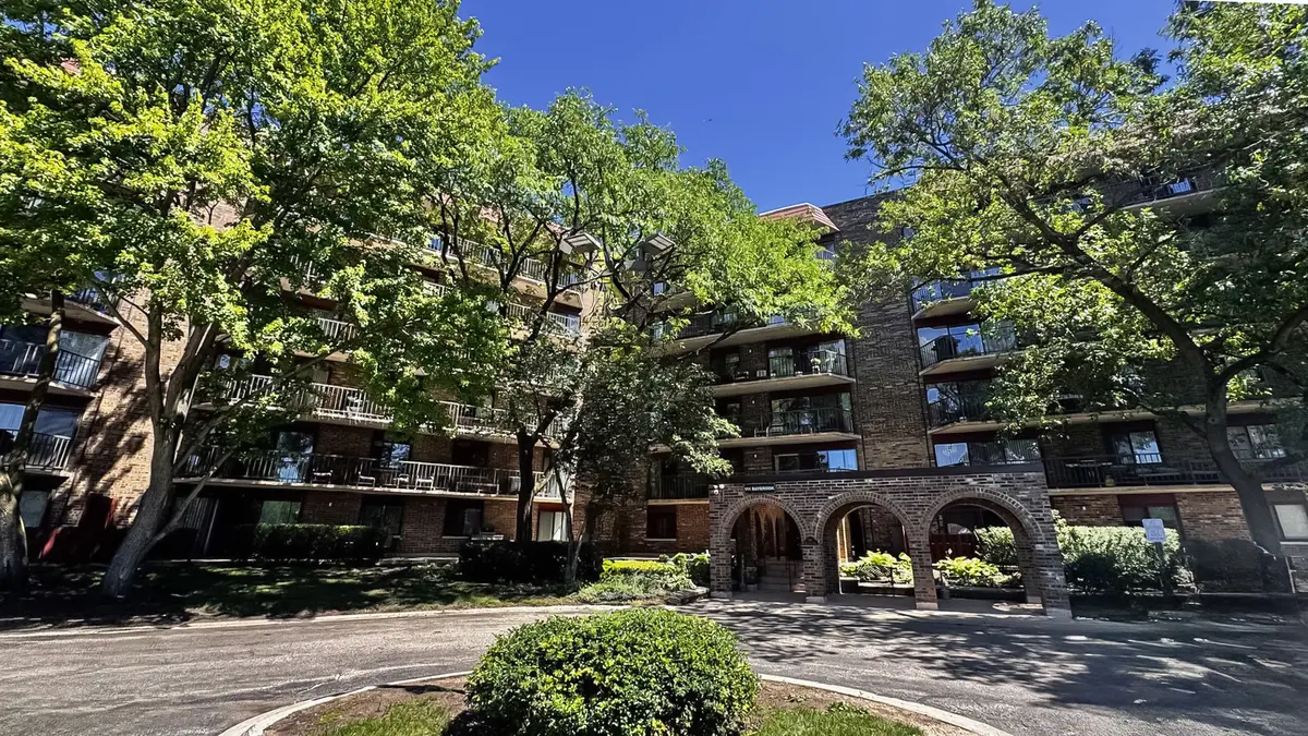 111 S Baybrook Drive #612, Palatine, IL 60074 - #1
