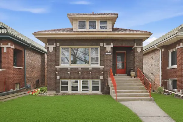 3032 Wisconsin Avenue, Berwyn, IL 60402