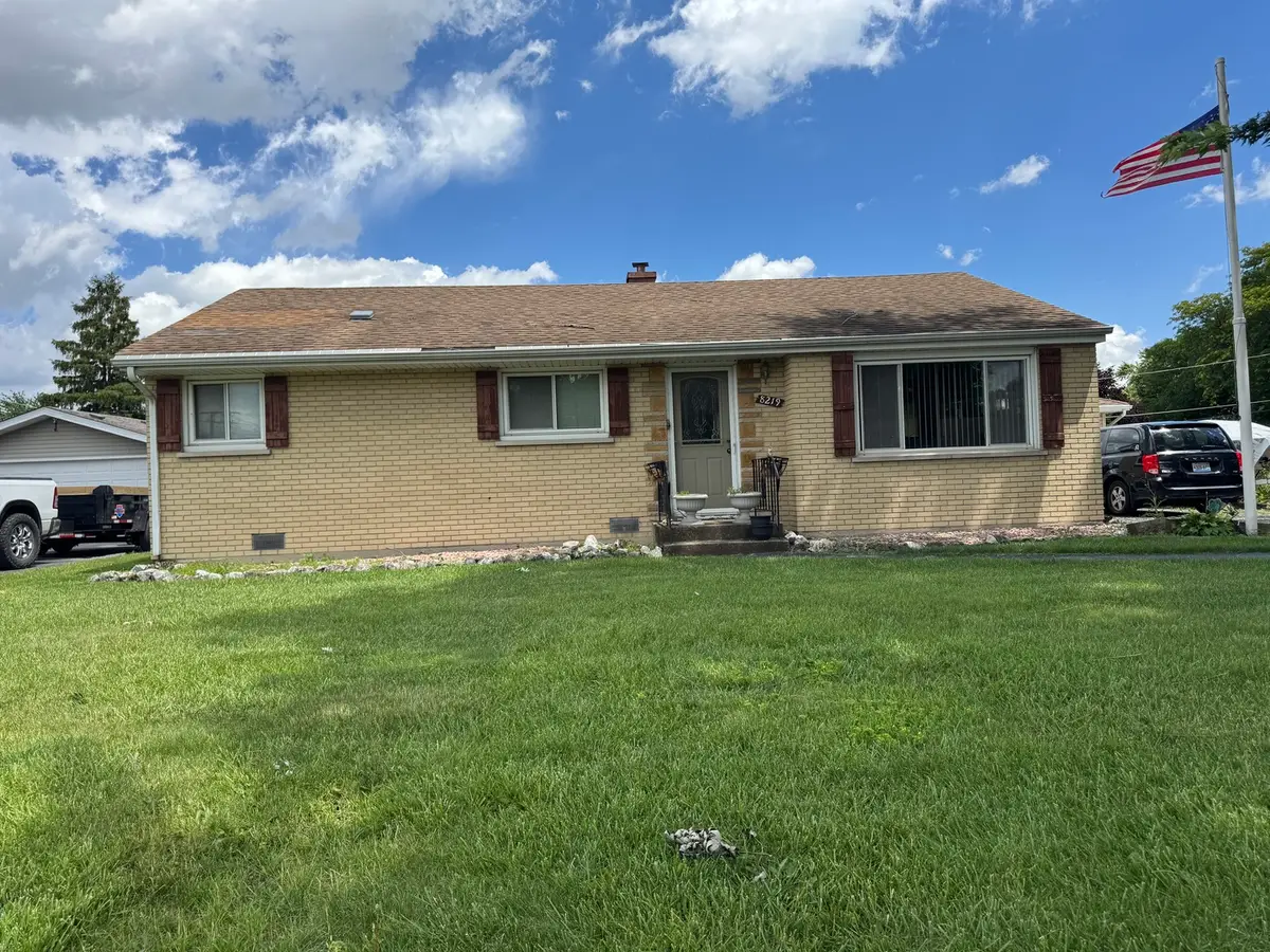 8219 S 82nd Court, Justice, IL 60458 - #1