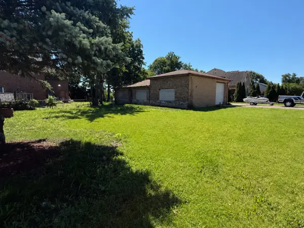 4N481 9th Avenue, Addison, IL 60101