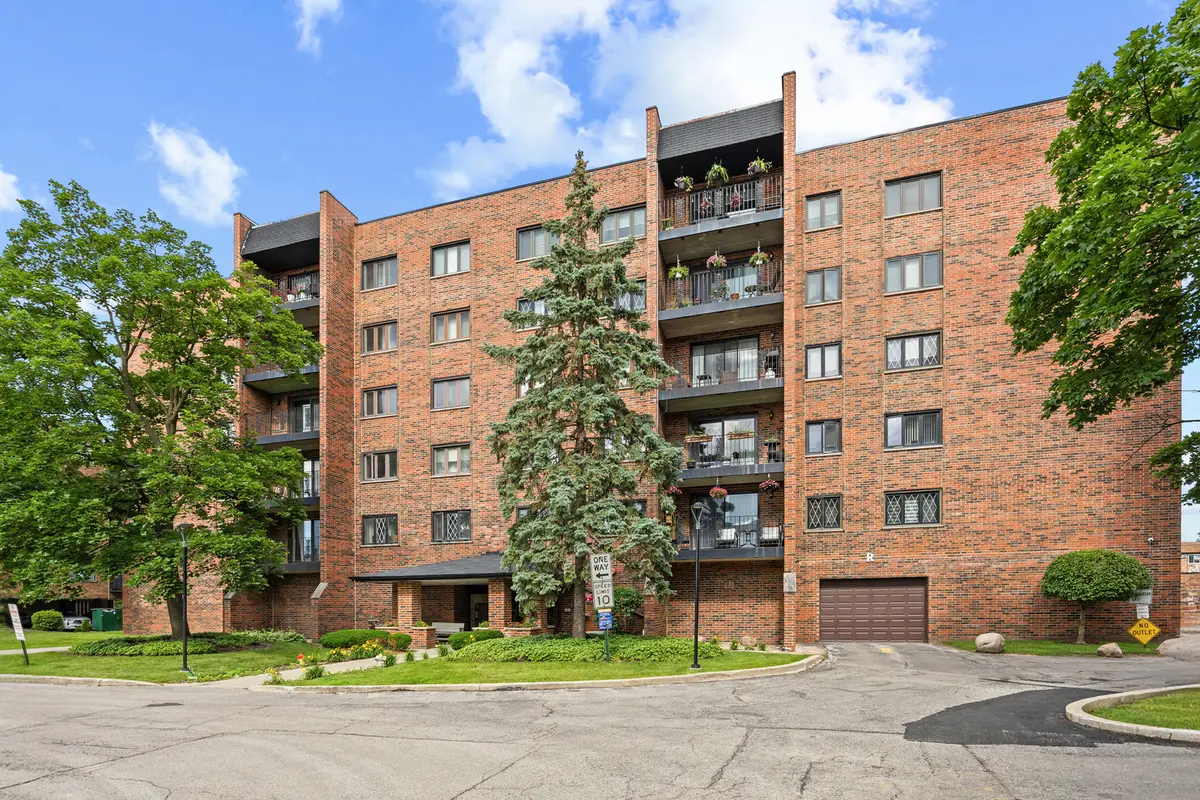 9346 Landings Lane #401, Des Plaines, IL 60016 - #1