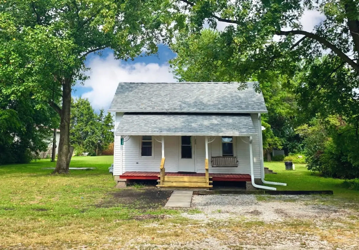 208 Shimp Street, Milmine, IL 61855 - #1