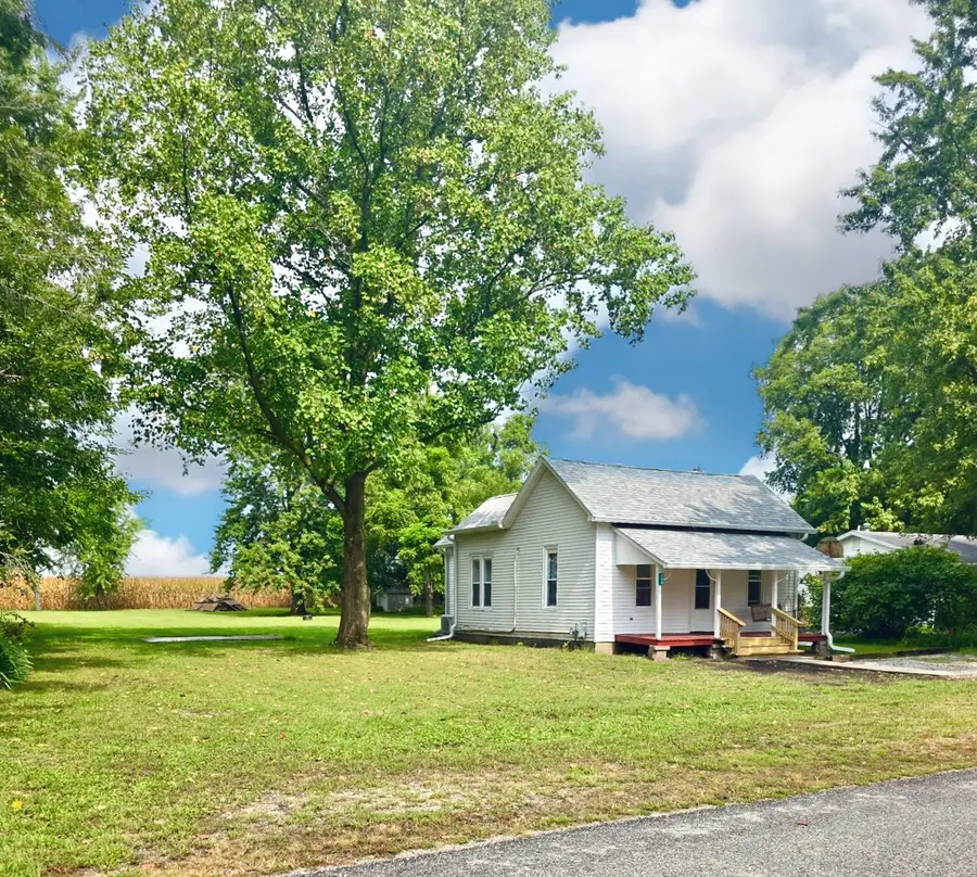 208 Shimp Street, Milmine, IL 61855 - #2