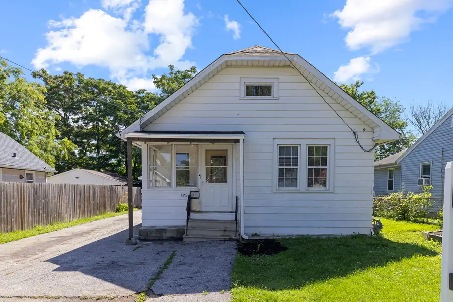 123 N Calhoun Street, Aurora, IL 60505 - #2