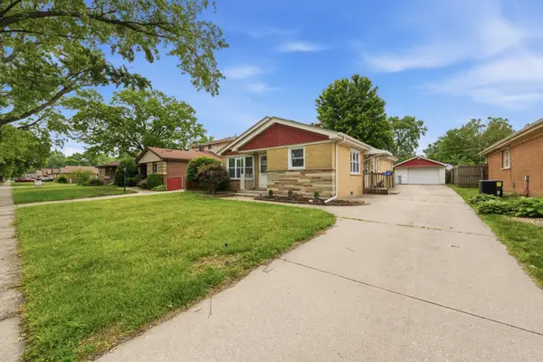 3861 153rd Place, Midlothian, IL 60445