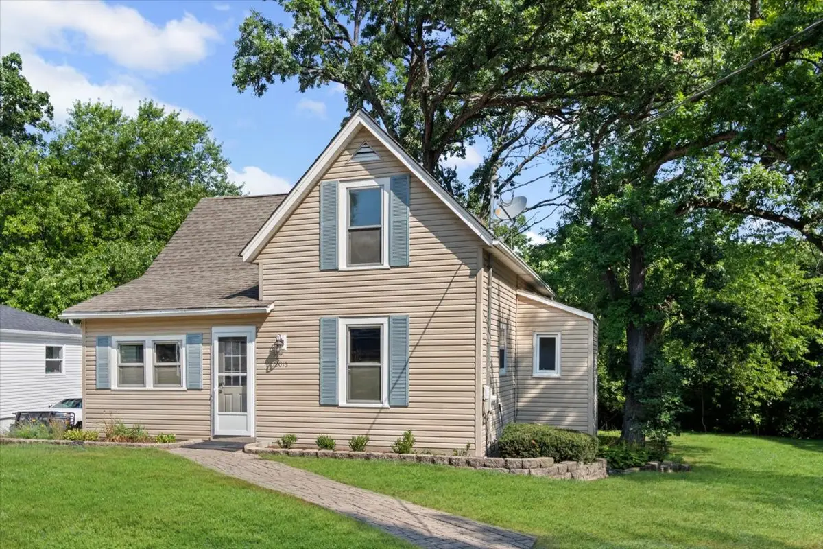 2016 Grove Lane, Cary, IL 60013 - #1