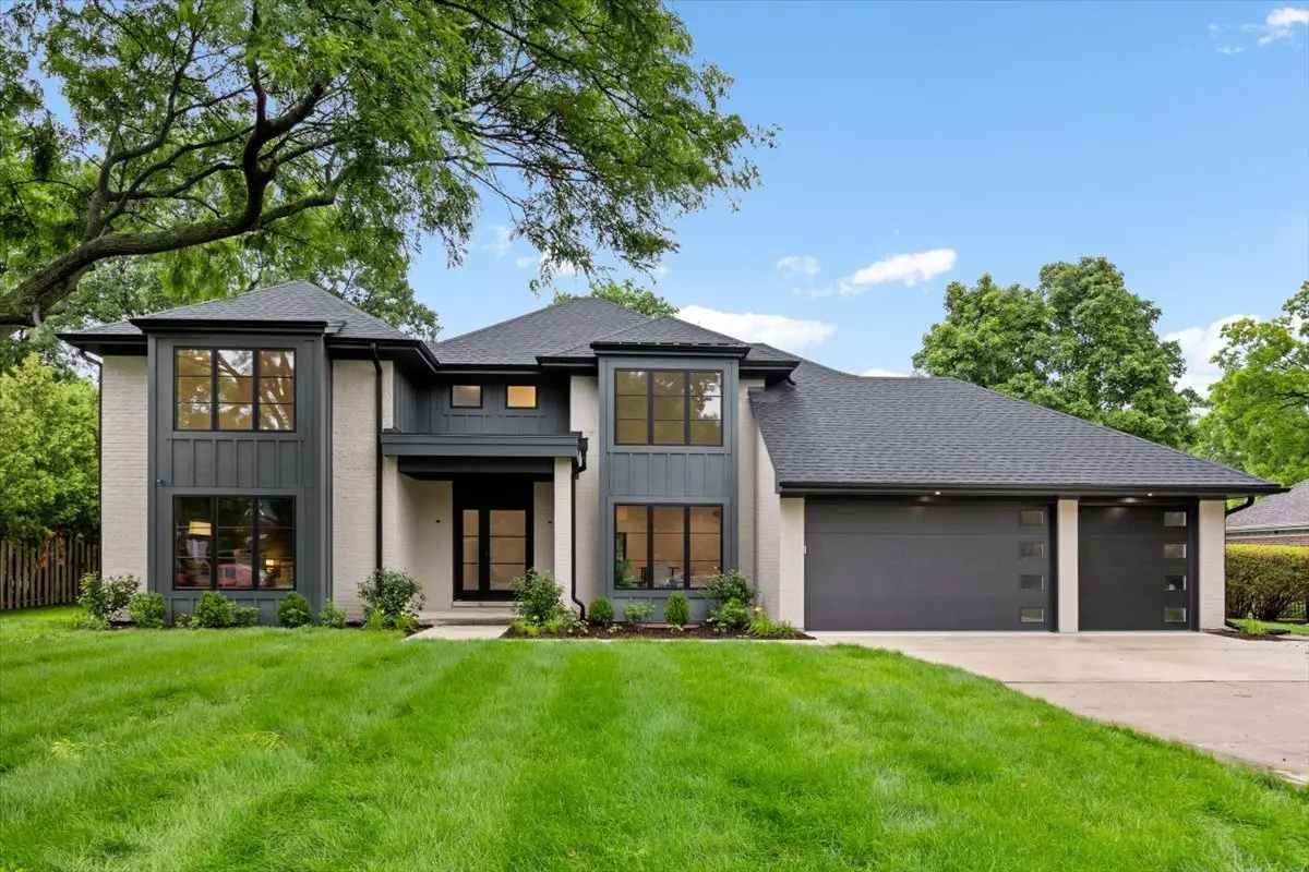 1445 Glenwood Avenue, Glenview, IL 60025 - #1