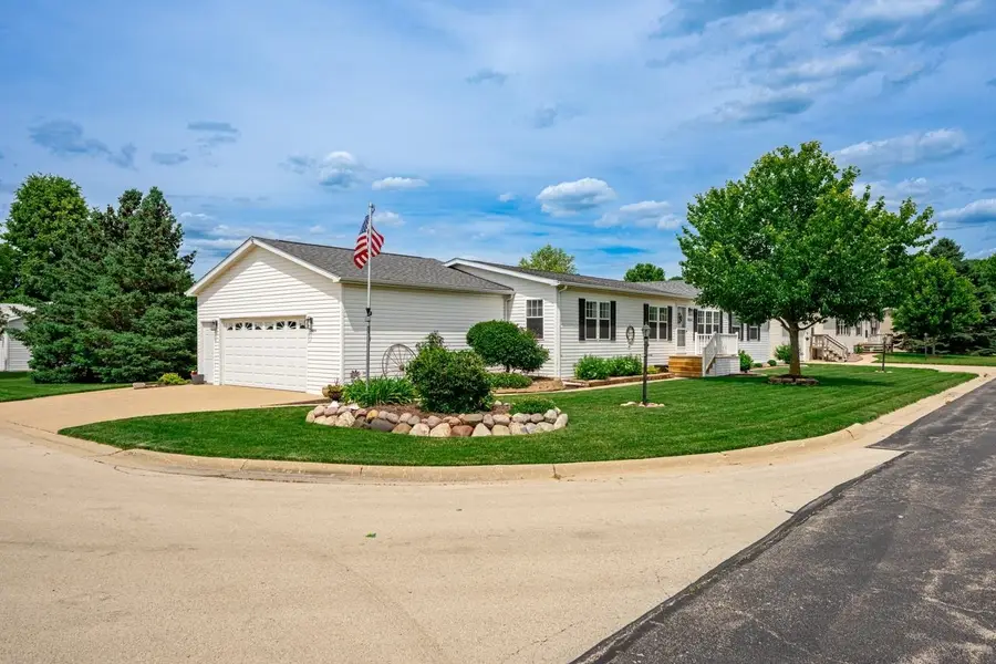 5604 Irving Boulevard, Machesney Park, IL 61115 - #3