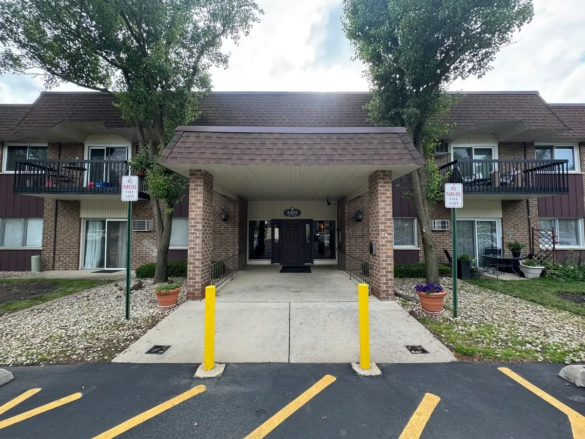 3425 83rd Street #D13, Woodridge, IL 60517 - #1
