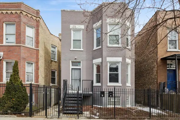 1033 N Lawndale Avenue, Chicago, IL 60651