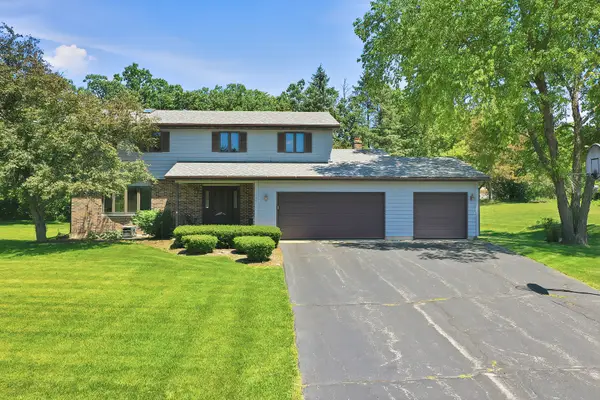 2720 N Patricia Lane, McHenry, IL 60051