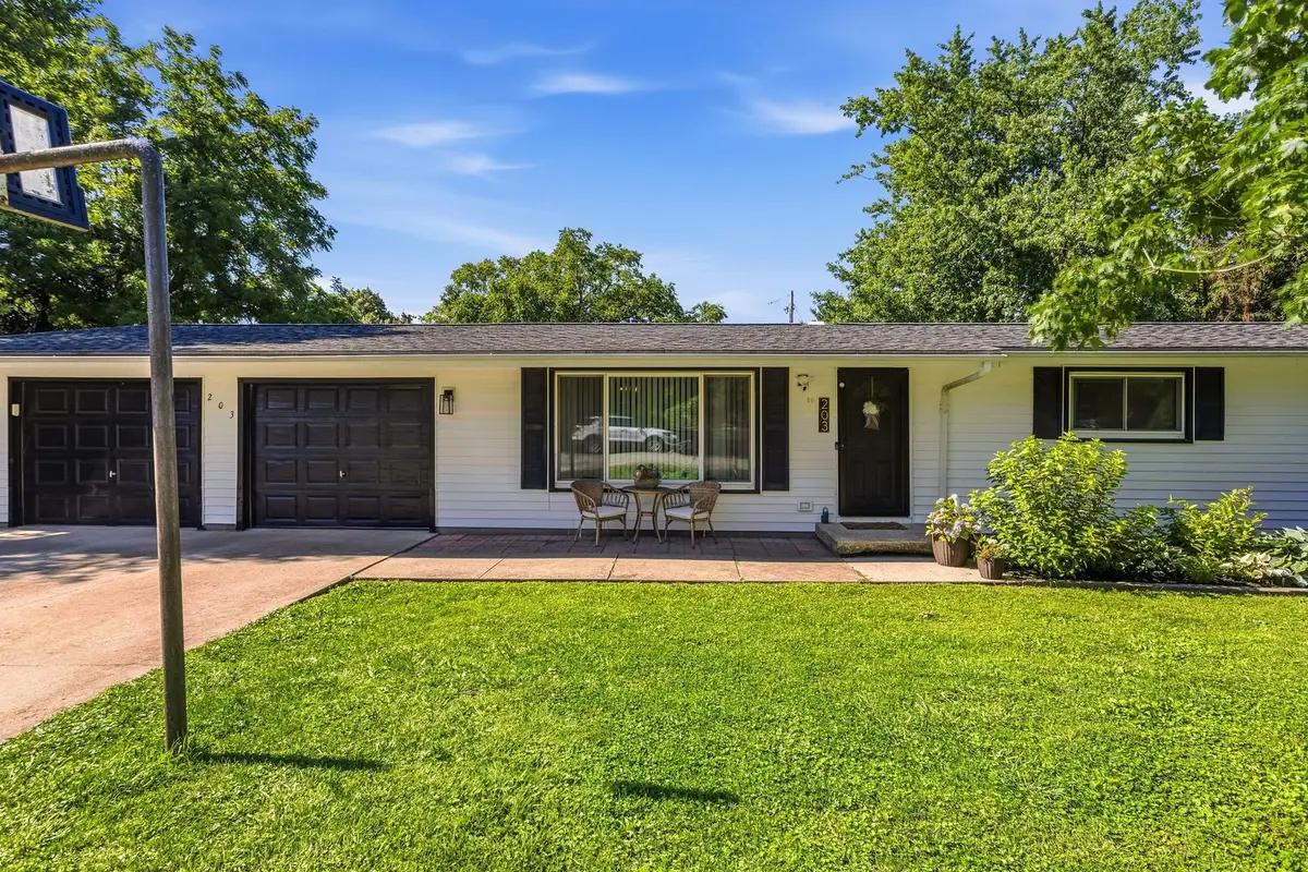 203 Eisenhower Drive, Philo, IL 61864 - #1
