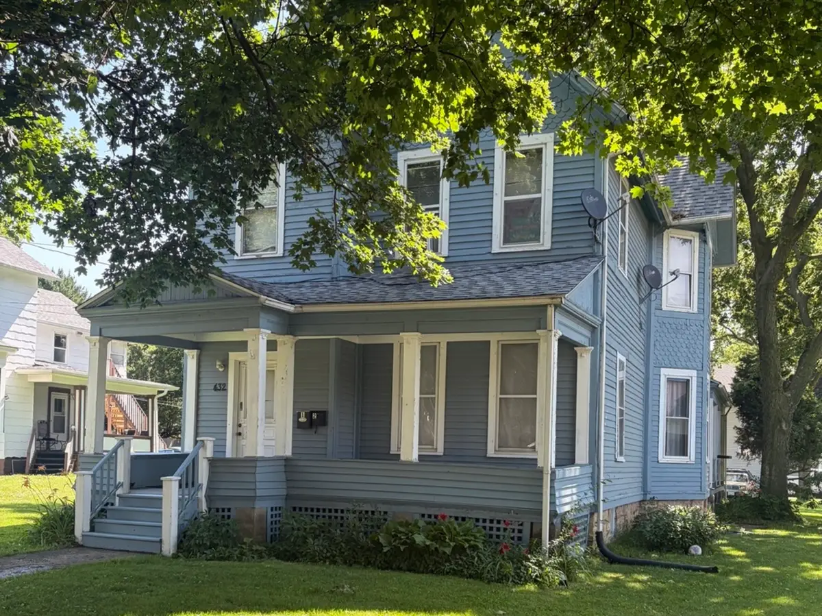 432 S 4th Street, Aurora, IL 60505 - #1