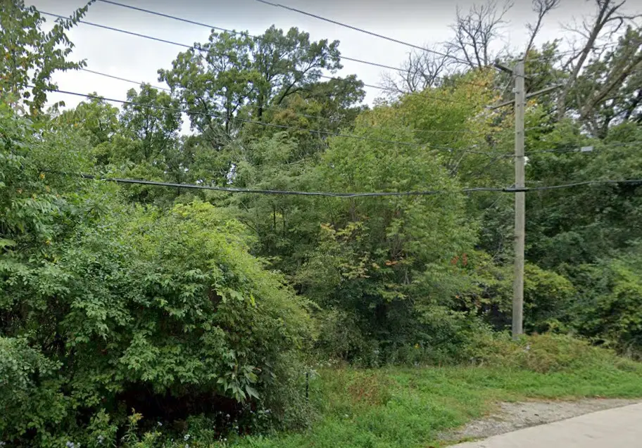 2200 W Saunders Road, Lake Forest, IL 60045 - #1