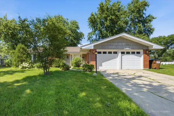 23W222 Westchester Court, Glen Ellyn, IL 60137