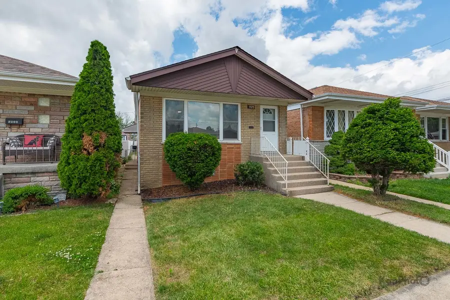 5920 S Merrimac Avenue, Chicago, IL 60638 - #2