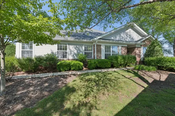 21102 W Cypress Court, Plainfield, IL 60544