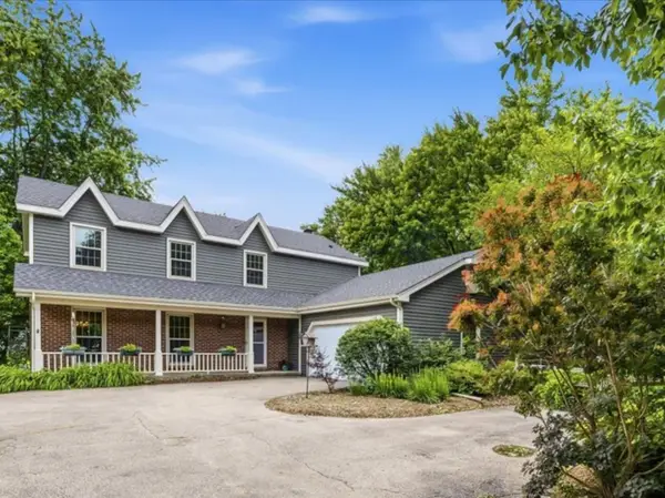 43W683 Hawkeye Drive, Elburn, IL 60119