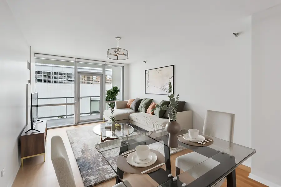 123 S Green Street #402B, Chicago, IL 60607 - #3