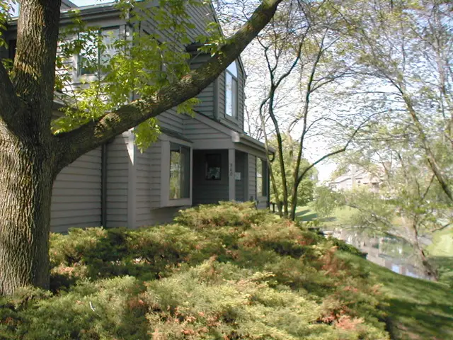 960 Shoreline Road #897, Lake Barrington, IL 60010 - #1