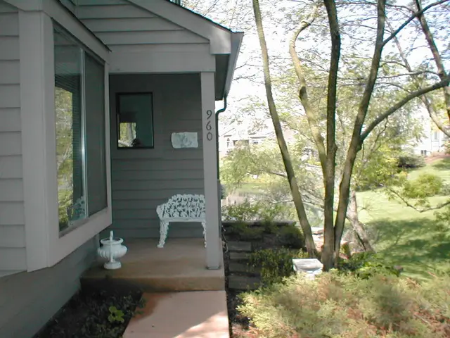 960 Shoreline Road #897, Lake Barrington, IL 60010 - #2
