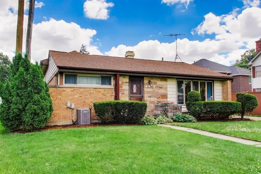 336 W Fremont Avenue, Elmhurst, IL 60126 - #3