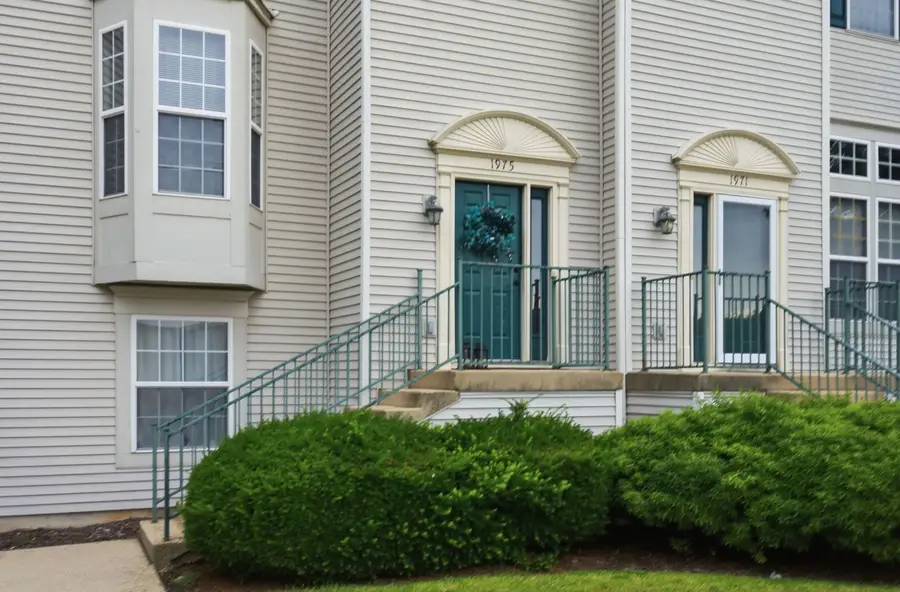 1975 Grandview Place, Montgomery, IL 60538 - #2