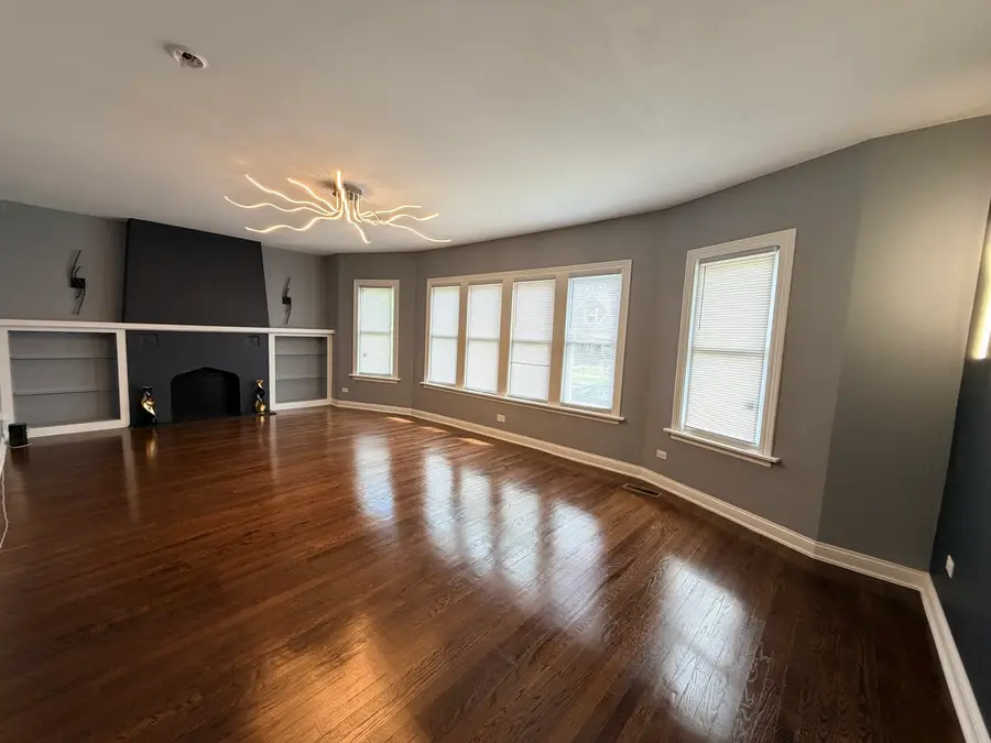 10010 S Emerald Avenue, Chicago, IL 60628 - #2