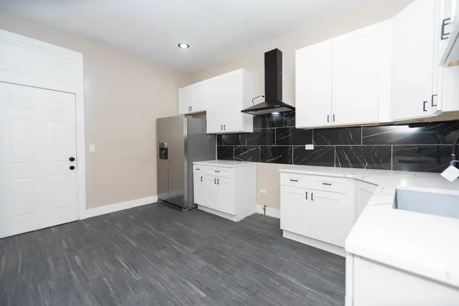 3902 W Fillmore Street, Chicago, IL 60624 - #3