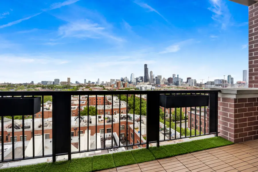 811 W 15th Place #804, Chicago, IL 60608 - #3