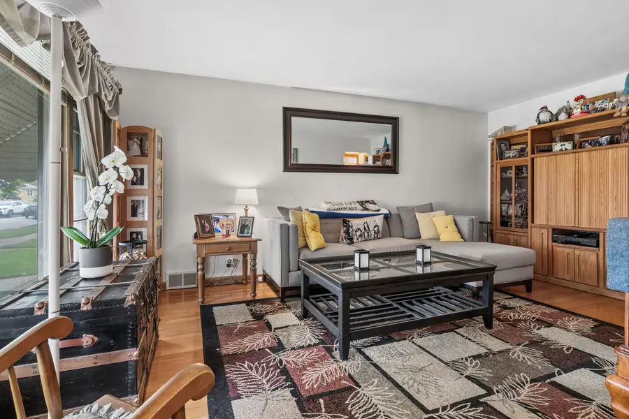 Address Withheld By Seller, Chicago, IL 60631 - #2