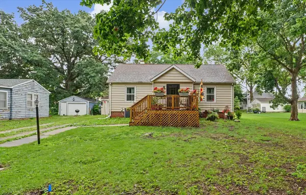 406 S Fourth Street, St. Joseph, IL 61873
