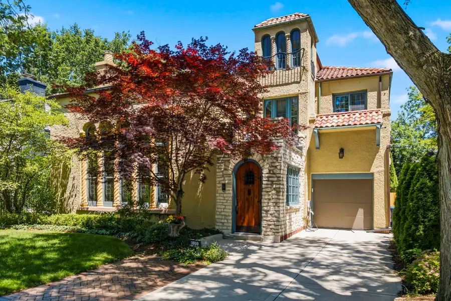 1010 Sheridan Road, Wilmette, IL 60091 - #3