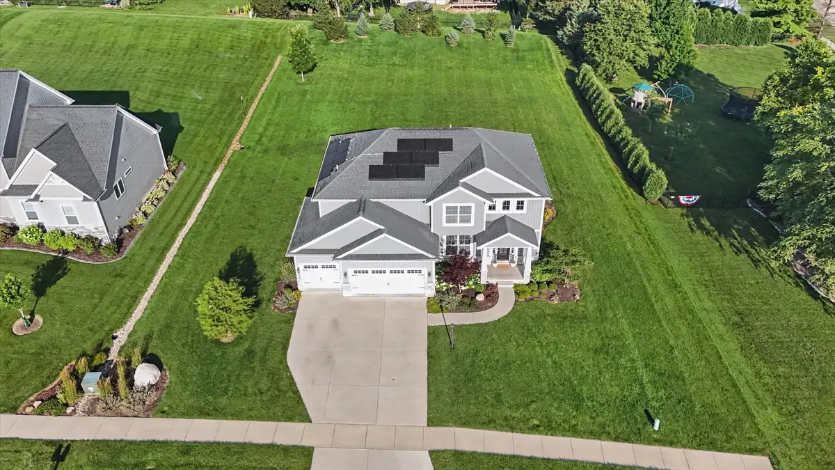 1401 Briarwood Lane, Mahomet, IL 61853 - #1