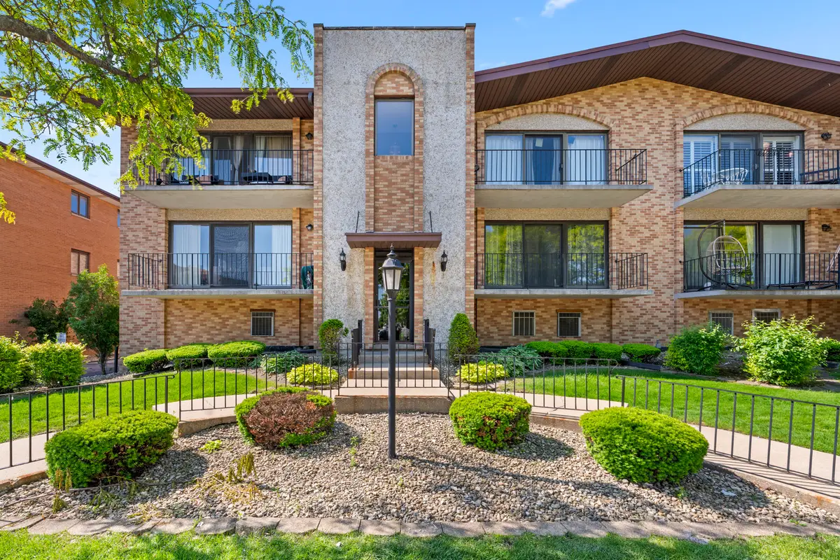 4101 W 93rd Place #1-B, Oak Lawn, IL 60453 - #1