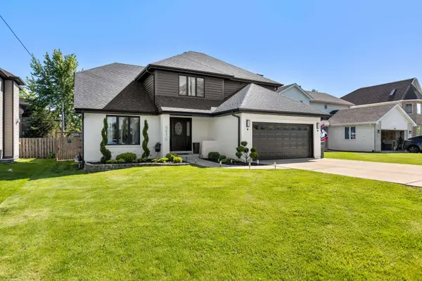 316 Oak Meadows Drive, Wood Dale, IL 60191