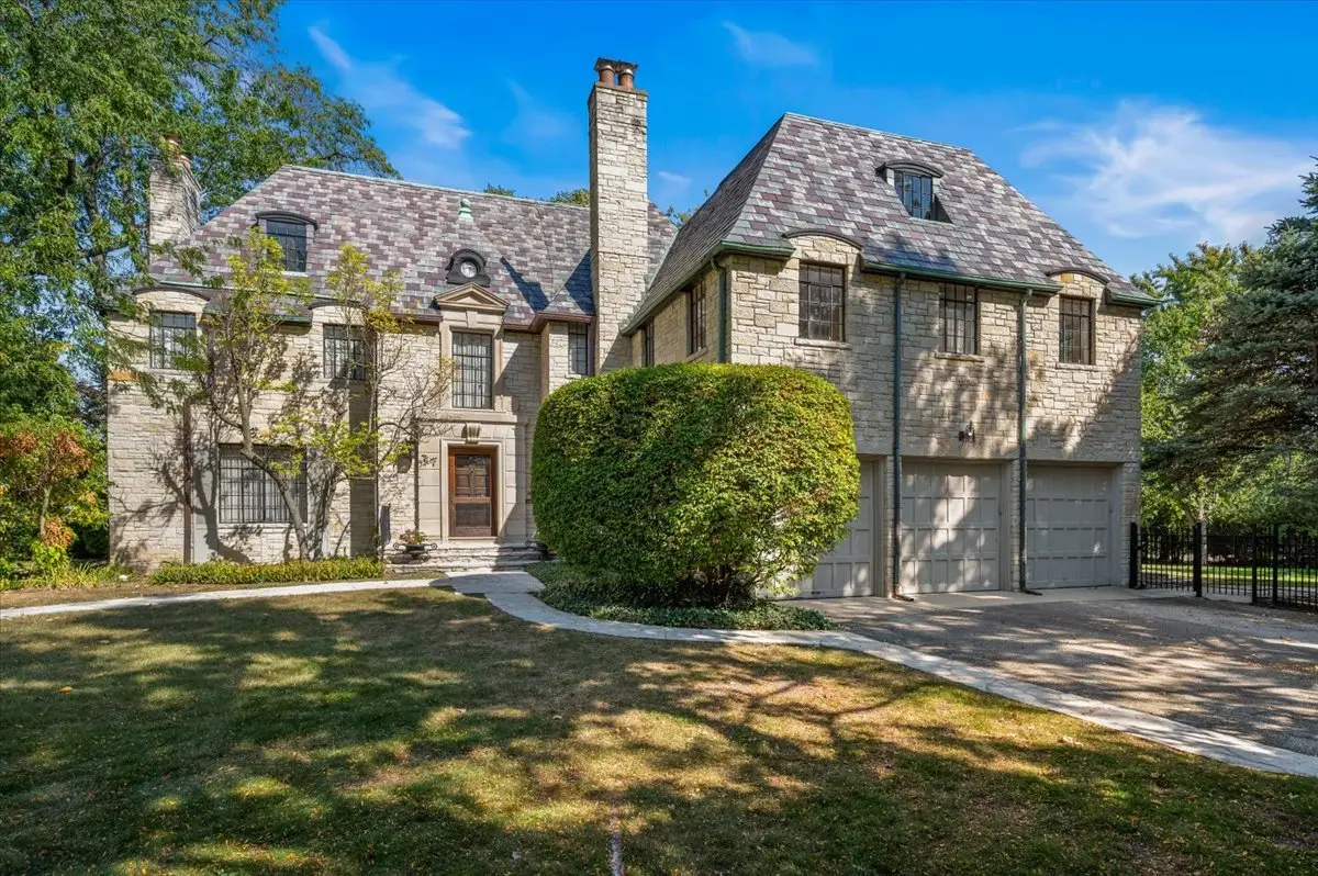 54 Kenilworth Avenue, Kenilworth, IL 60043 - #1